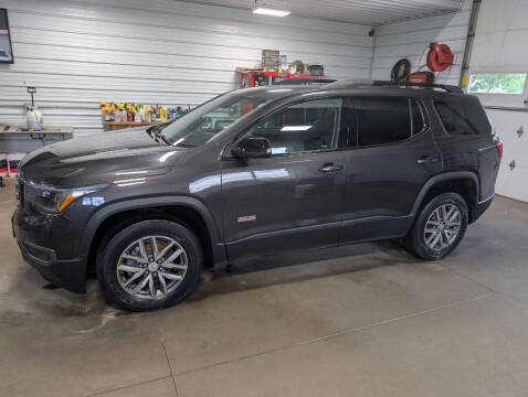2017 GMC Acadia SLE-2