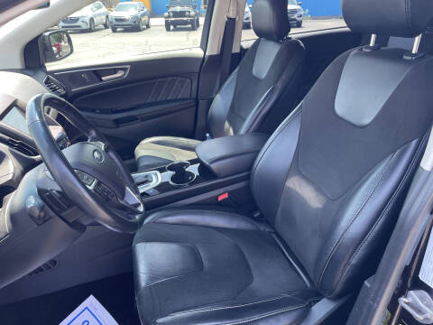 2017 Ford Edge Sport