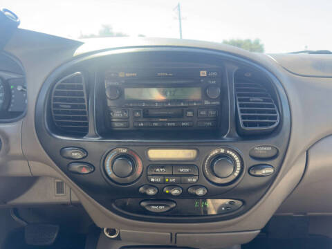 2007 Toyota Sequoia SR5