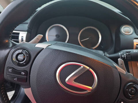 2015 Lexus IS 250 Crafted Line