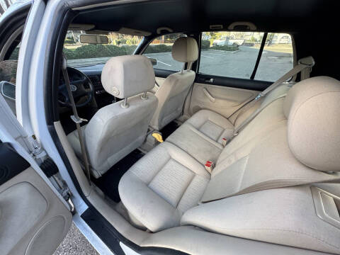 2004 Volkswagen Golf GL