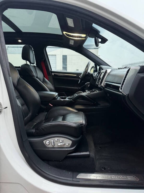 2013 Porsche Cayenne Turbo