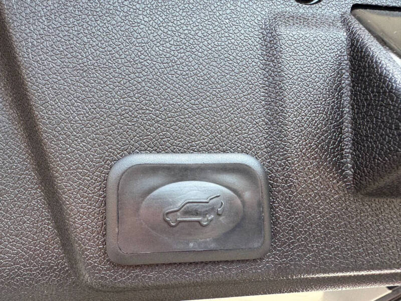 2012 Chevrolet Traverse LTZ