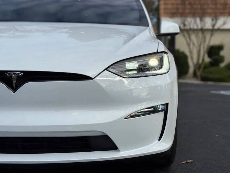 2022 Tesla Model X Plaid