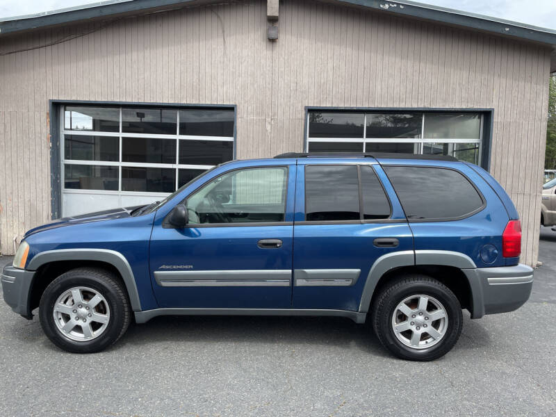 2005 Isuzu Ascender LS 5 Passenger