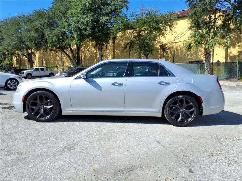 2020 Chrysler 300 Limited