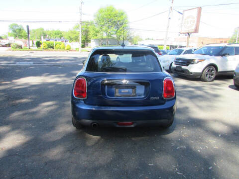 2016 MINI Hardtop 4 Door Cooper