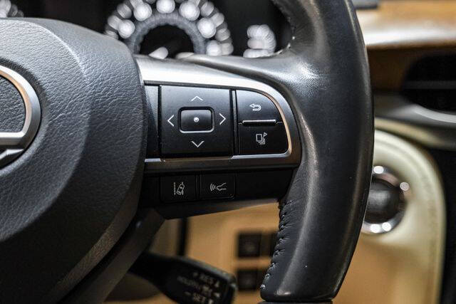 2018 Lexus LX 570 Three-Row