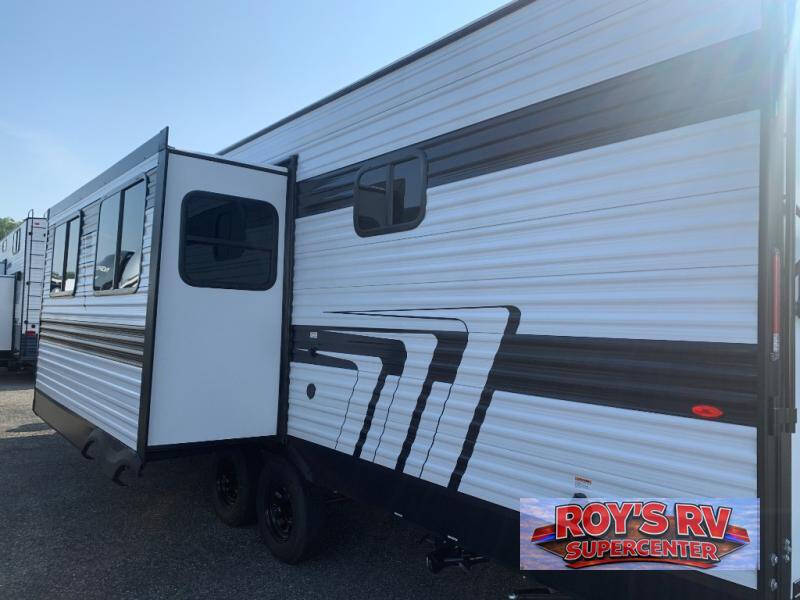 2027 Grand Design RV Momentum