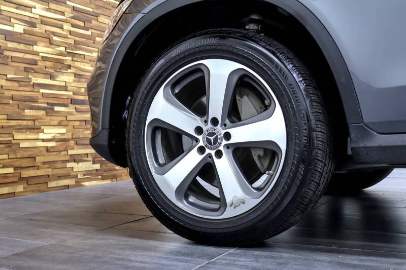 2020 Mercedes-Benz GLC GLC 300 4MATIC