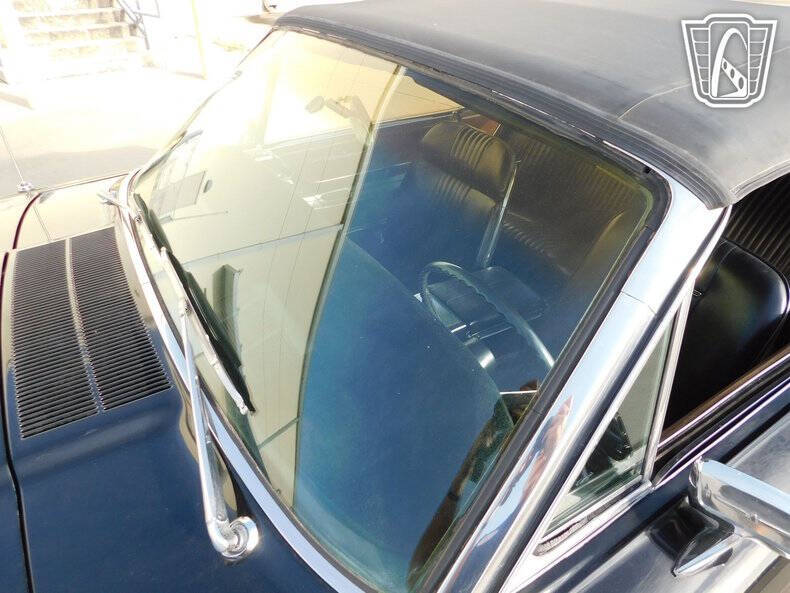 1965 Ford Thunderbird