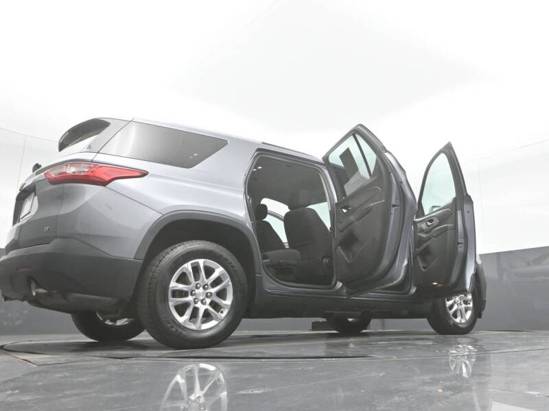 2018 Chevrolet Traverse LT Cloth