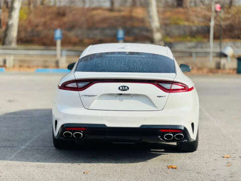 2019 Kia Stinger GT2