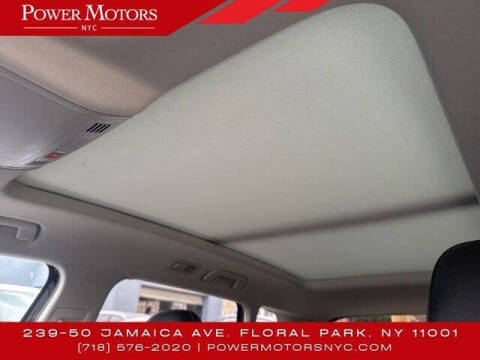 2023 Volkswagen Taos SE 4Motion