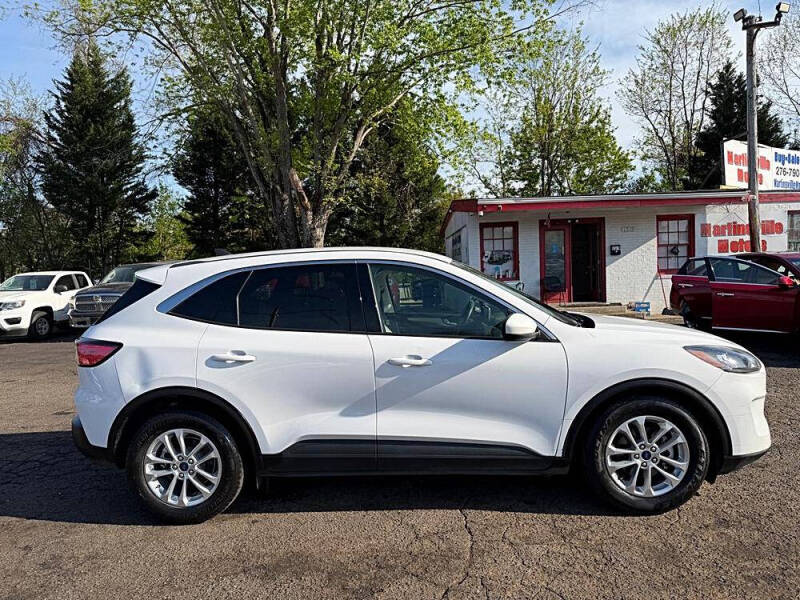 2021 Ford Escape SE