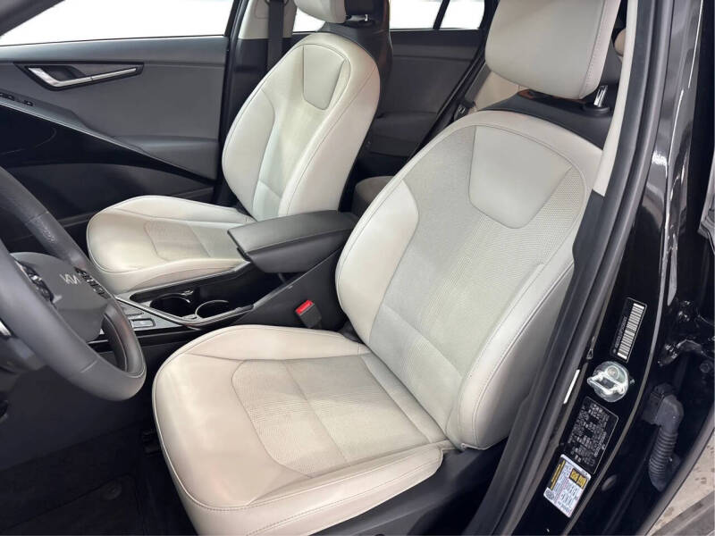 2023 Kia Niro
