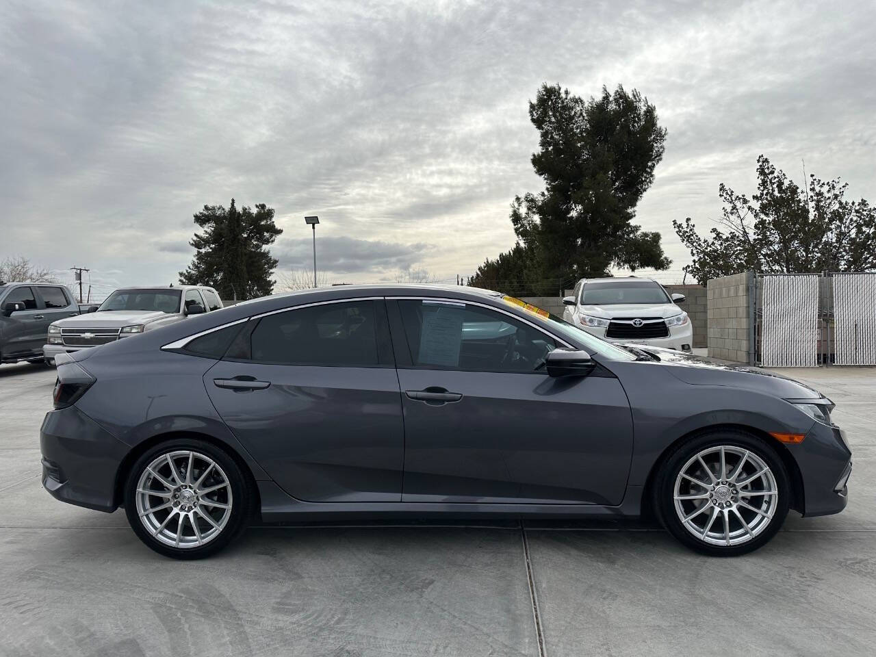 2019 Honda Civic for sale at Magic Auto Sales in Hesperia, CA