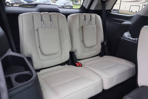 2017 Ford Explorer Platinum