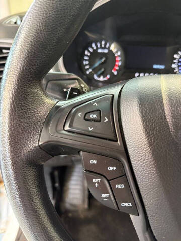 2018 Ford Edge SE
