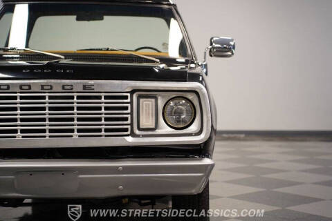 1977 Dodge D100 Pickup