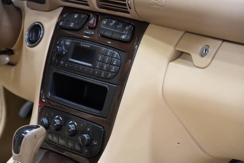 2004 Mercedes-Benz C-Class C 240 4MATIC