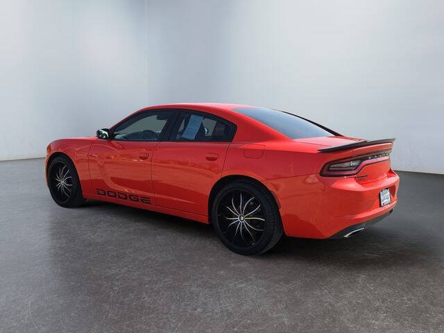 2017 Dodge Charger SE