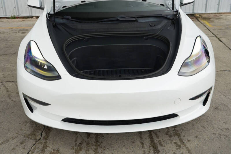 2021 Tesla Model 3 Standard Range Plus