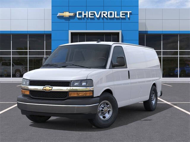 2025 Chevrolet Express 2500