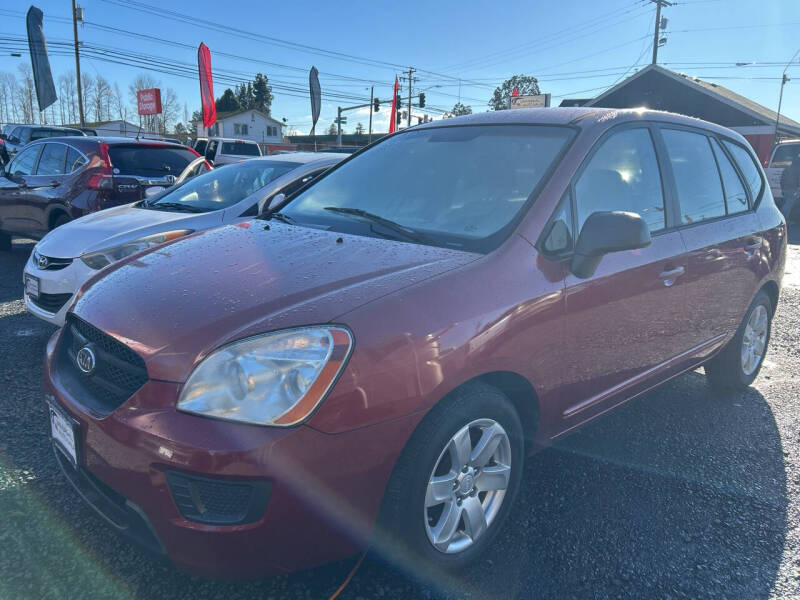 2007 Kia Rondo for sale at Universal Auto Sales Inc in Salem OR