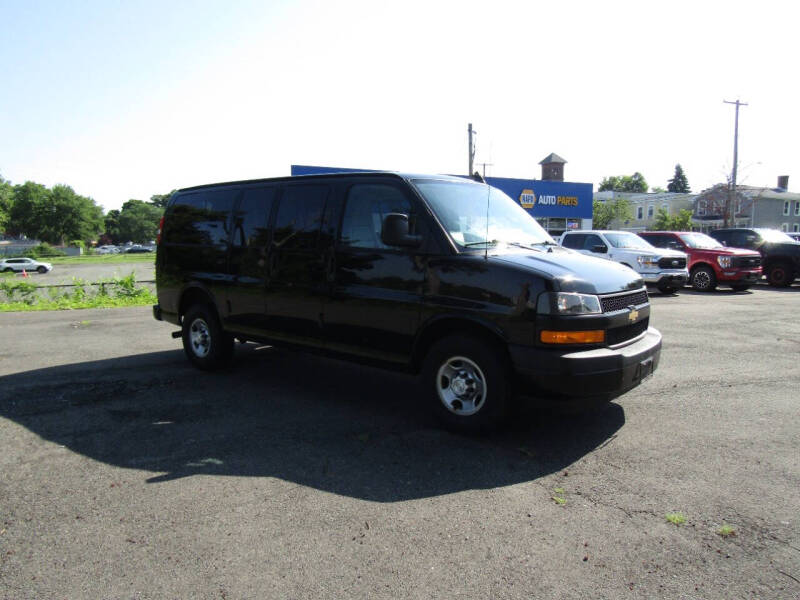 2018 Chevrolet Express LS 2500