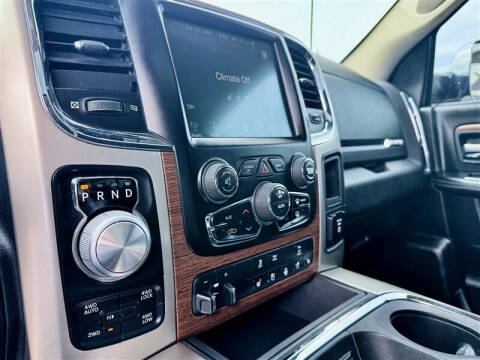 2016 RAM 1500 Laramie