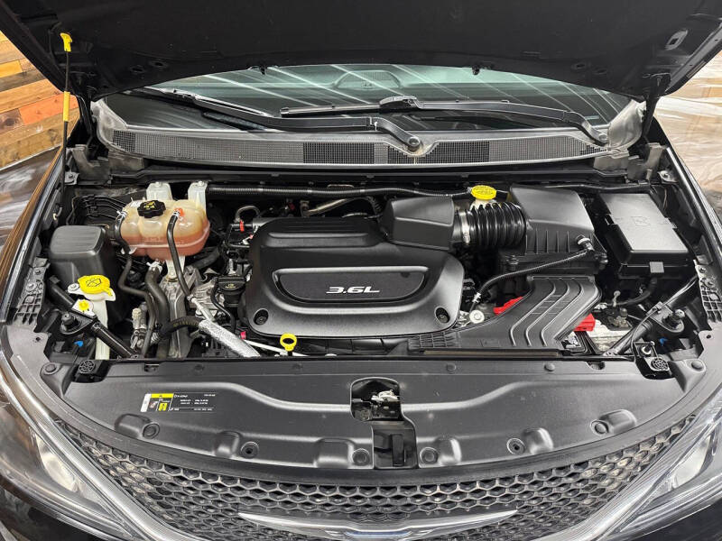 2018 Chrysler Pacifica Touring L