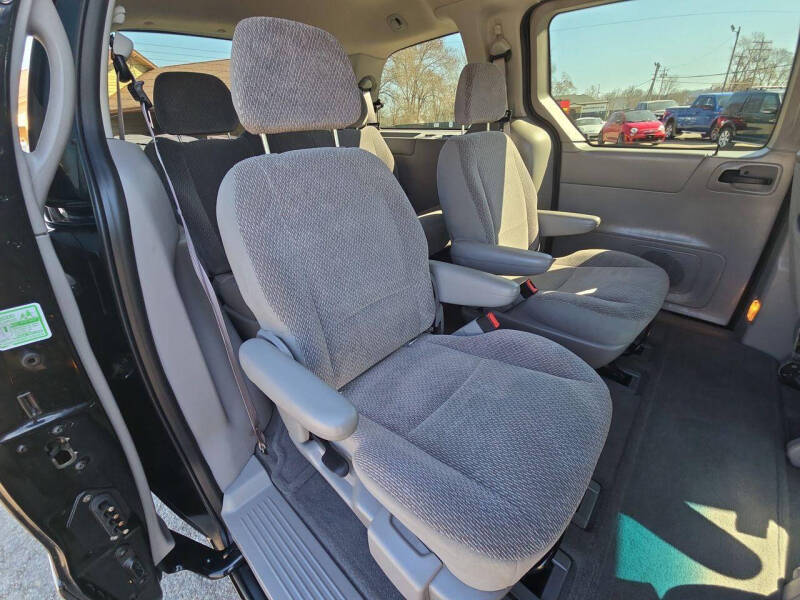 2002 Ford Windstar SE