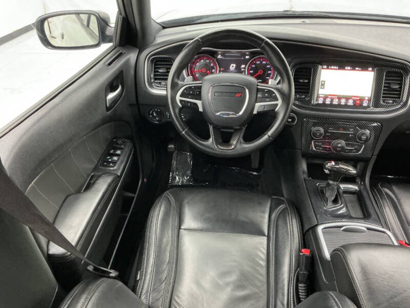 2017 Dodge Charger SXT