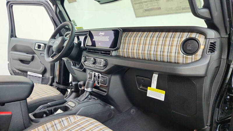 2026 Jeep Gladiator 85th Anniversary Edition