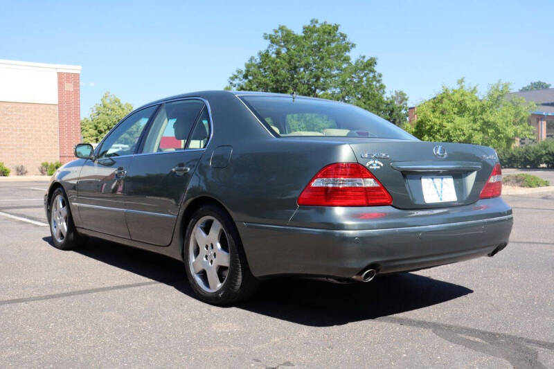 2004 Lexus LS 430
