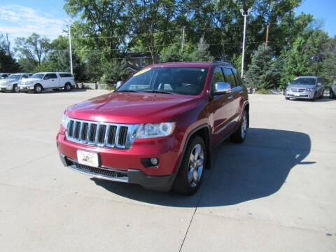 2013 Jeep Grand Cherokee for sale at Aztec Motors in Des Moines IA