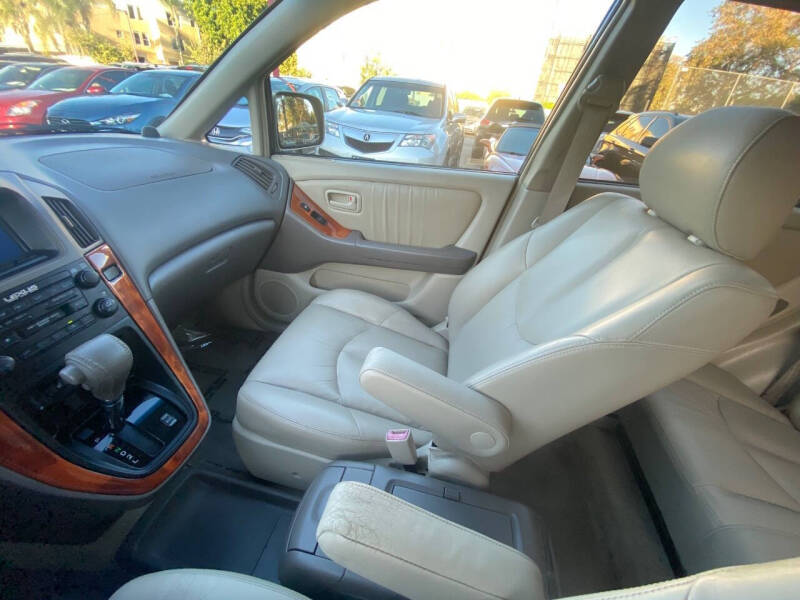 2000 Lexus RX 300