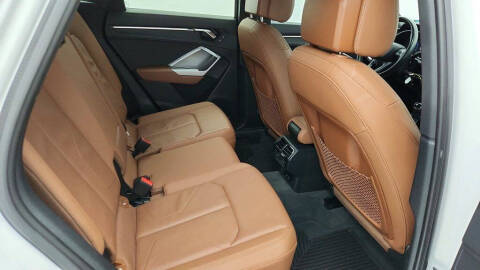 2020 Audi Q3 quattro Premium 45 TFSI