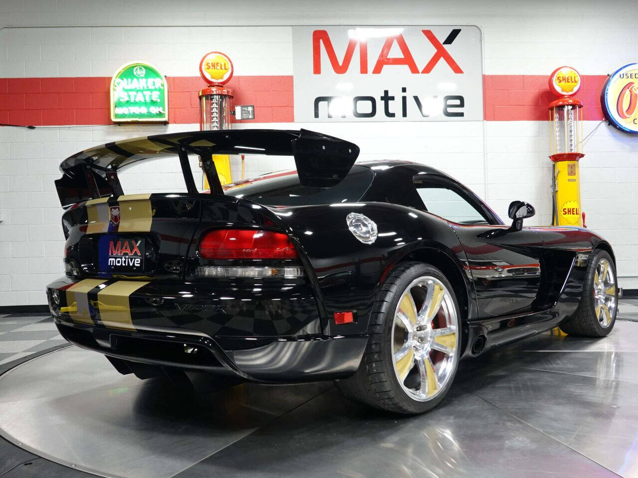 2009 Dodge Viper 93