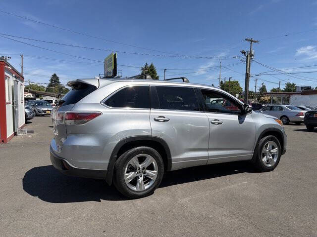 2016 Toyota Highlander