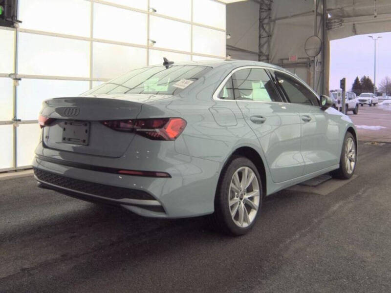 2025 Audi A3 quattro Premium 40 TFSI