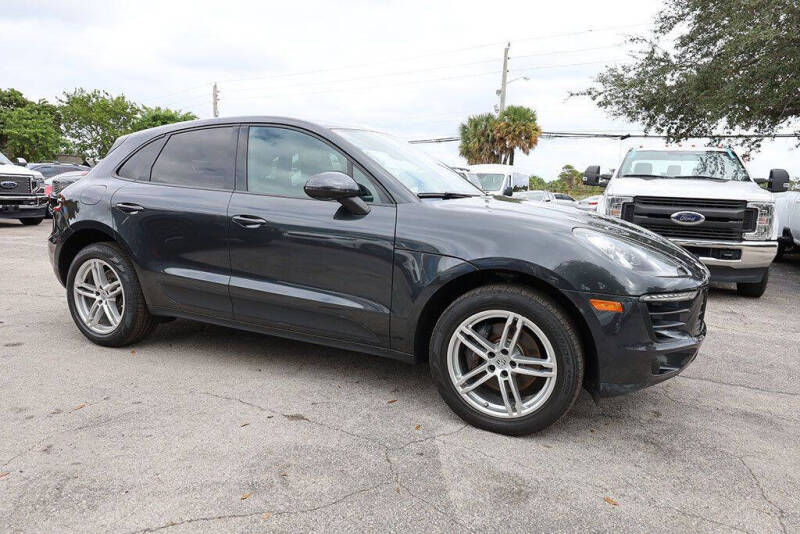 2018 Porsche Macan