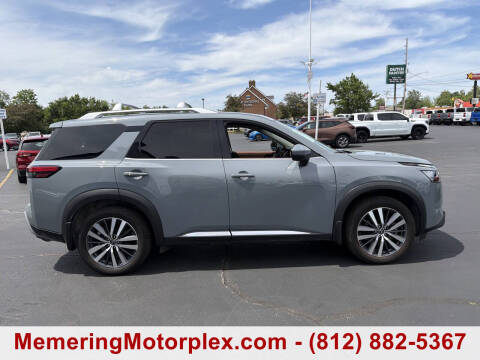 2022 Nissan Pathfinder Platinum