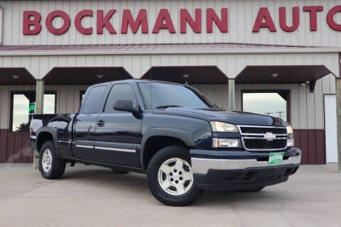 2006 Chevrolet Silverado 1500 for sale at Bockmann Auto Sales in Saint Paul NE