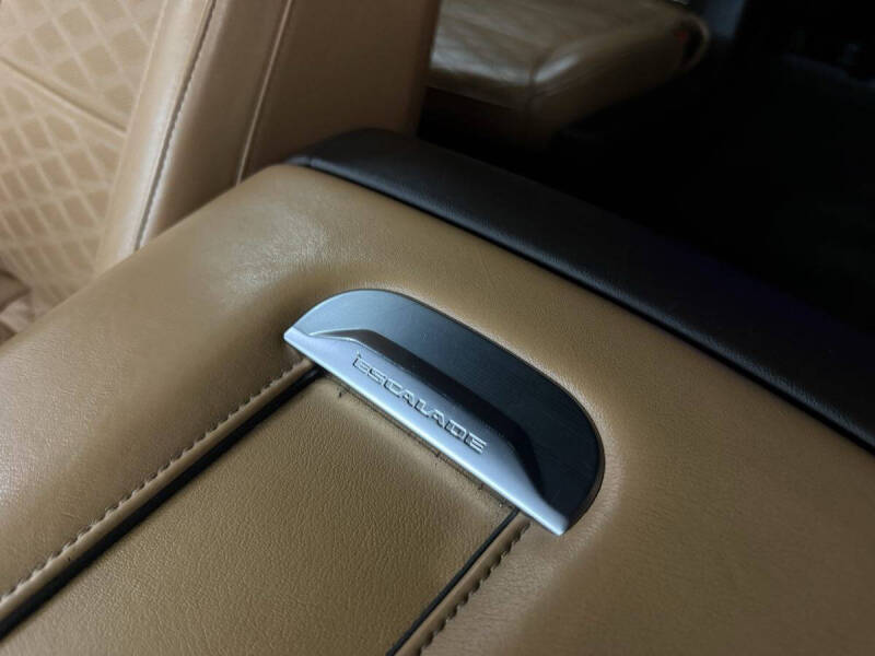 2021 Cadillac Escalade ESV Sport