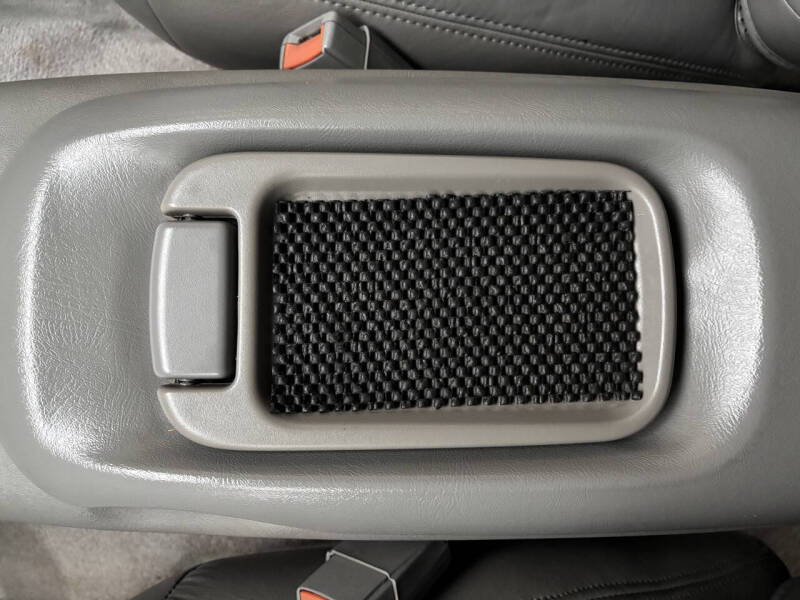 1999 Chevrolet Suburban C2500 LS