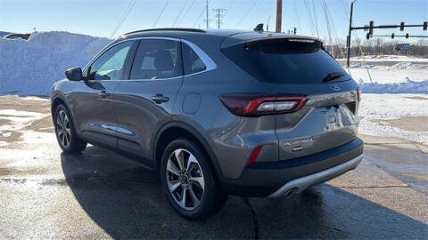 2023 Ford Escape Platinum