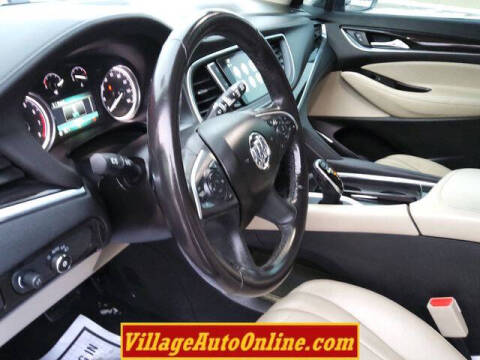 2018 Buick Enclave Essence