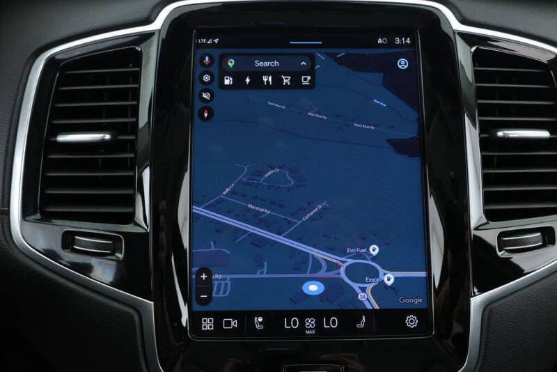 2023 Volvo XC90 Recharge T8 Ultimate Bright Theme 6P